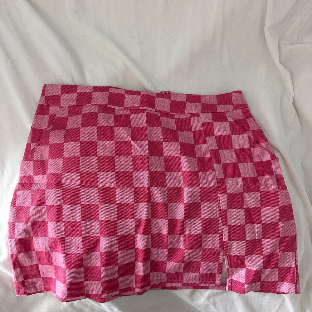Le Lis Pink Checkerboard Mini Skirt
